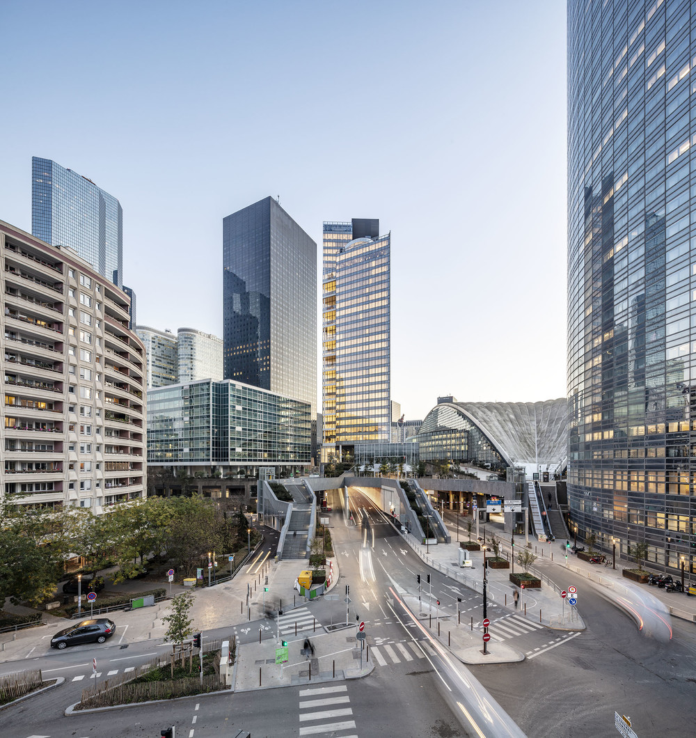 D'A / Dossier Espaces de Travail / Cro&Co Architecture : Tour Trinity, Paris, La Défense - © Cro&Co