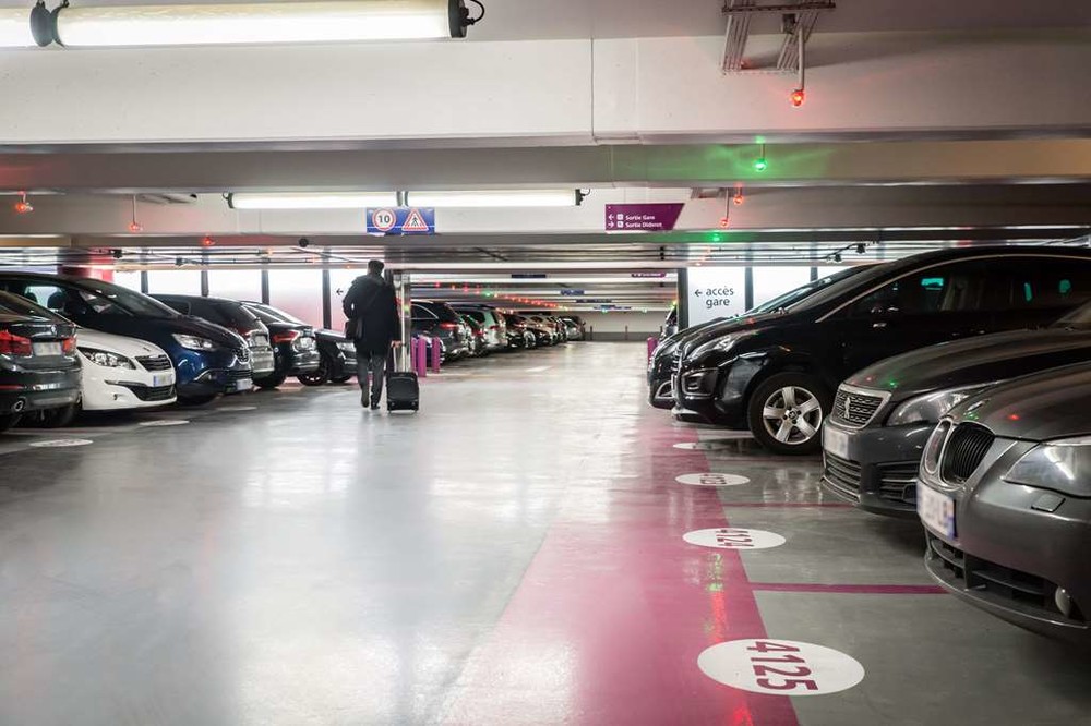 Parking Méditerranée - © Cro&Co